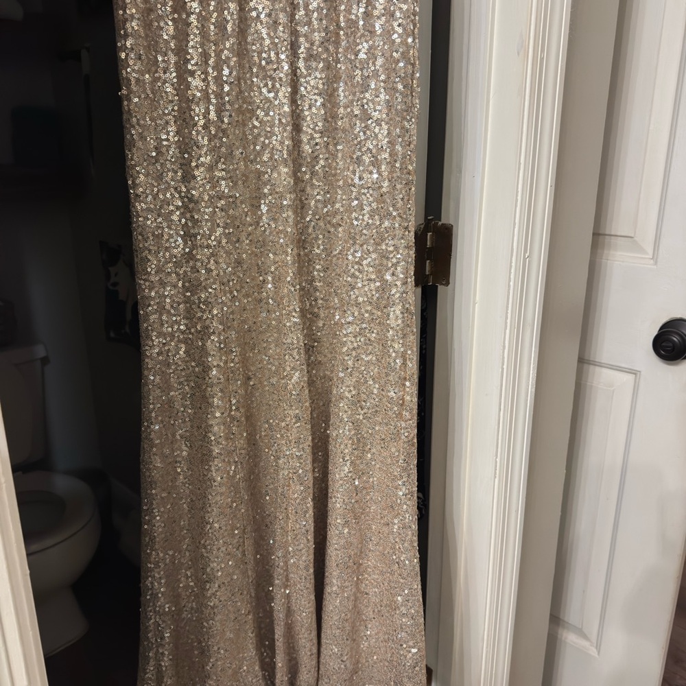 Crystal Doll Gold Sequin NYE/prom/ wedding Dress - Picture 9 of 10
